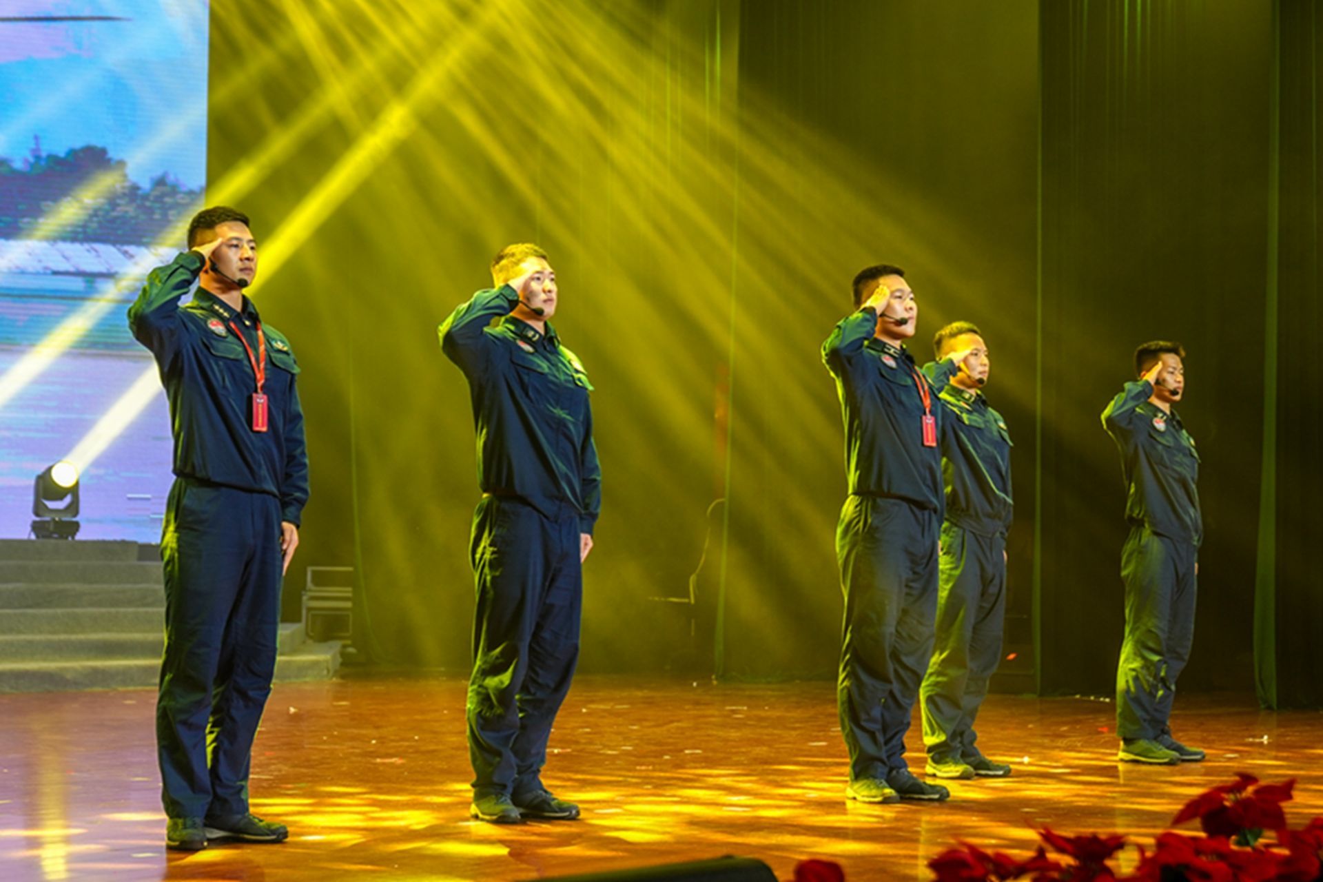 包含上海迎战强敌,困难重重刺激斗志的词条 包含上海迎战强敌,困难重重刺激斗志的词条