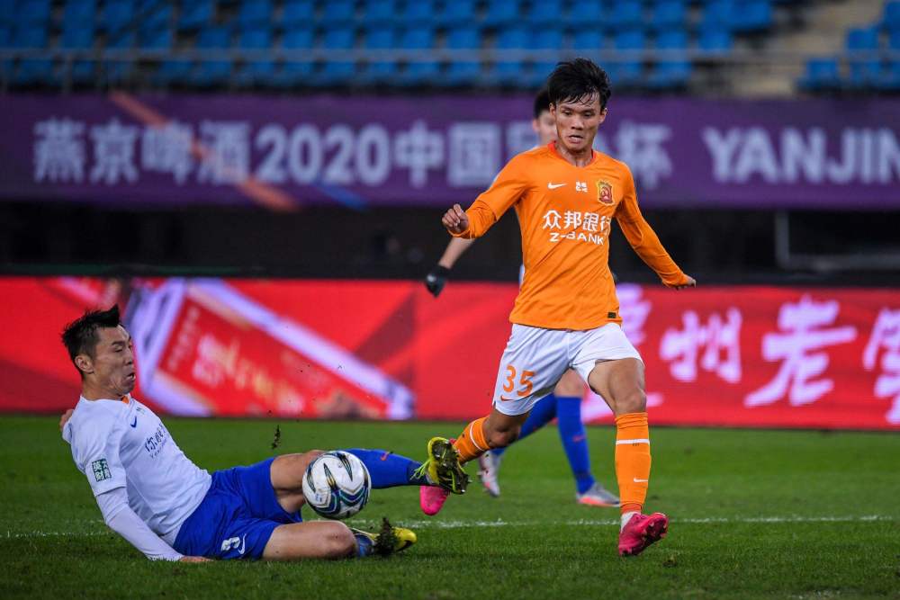 鲁能大胜对手,取得连胜成绩暂时提升排名的简单介绍 鲁能大胜对手,取得连胜成绩暂时提升排名的简单介绍