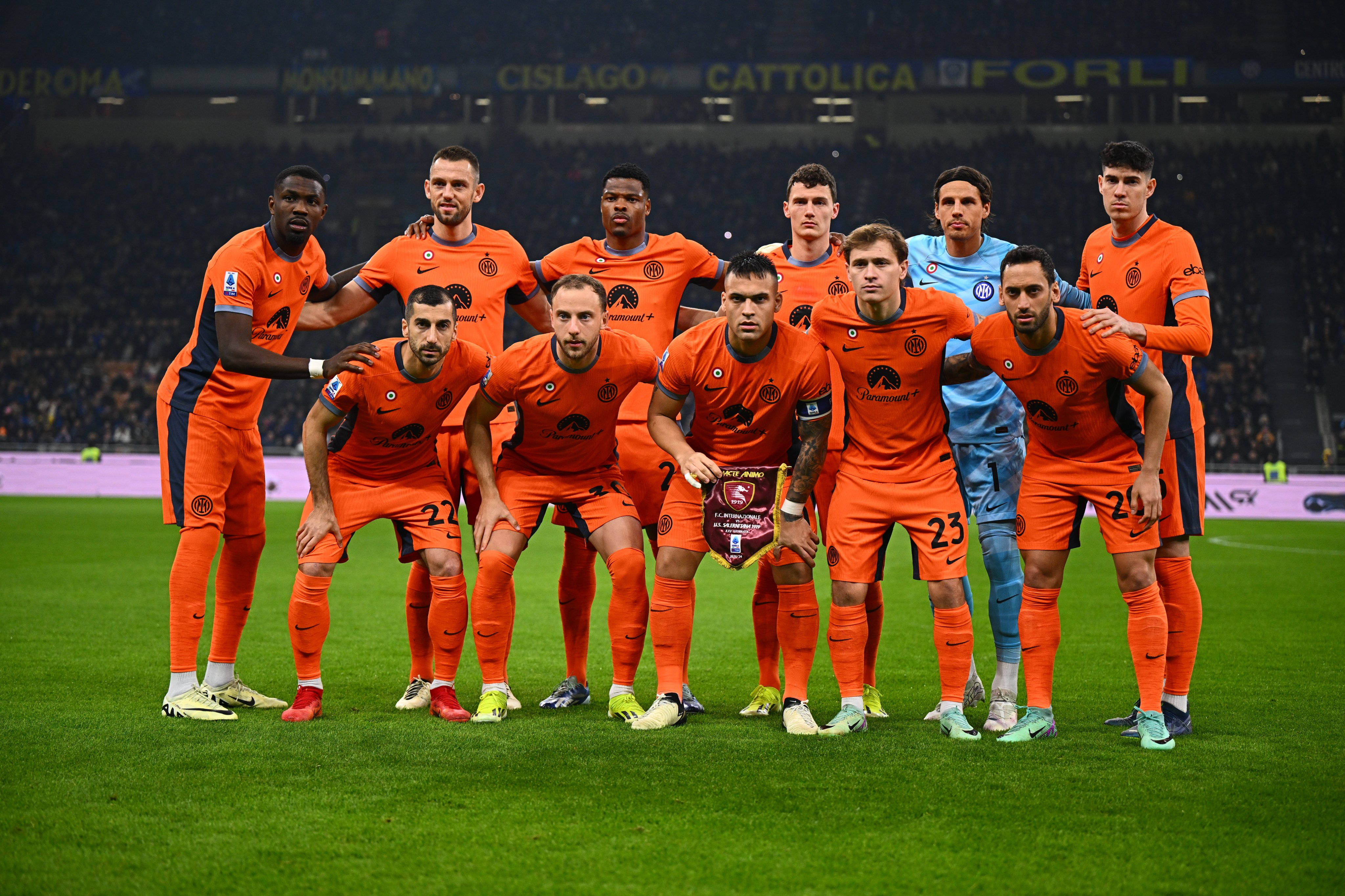 意甲豪门在球场上展现最强实力 意甲豪门在球场上展现最强实力