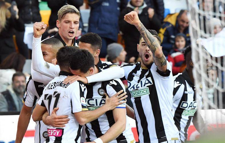 意甲豪门在球场上展现最强实力 意甲豪门在球场上展现最强实力