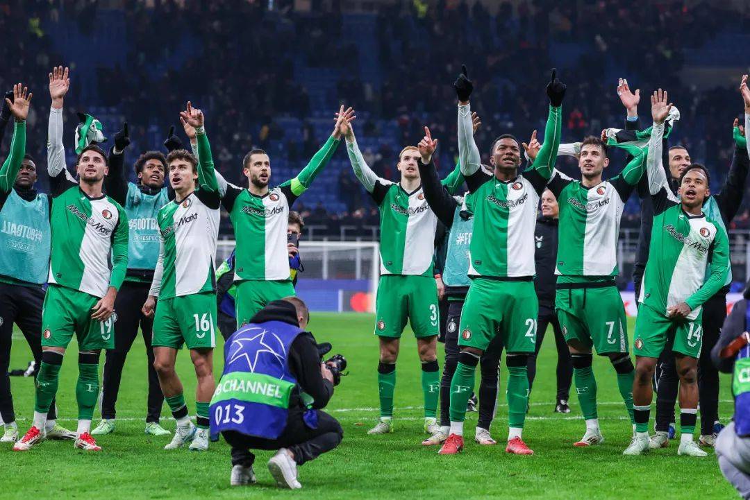 关于AC米兰成功逆转曼城,晋级欧洲比赛四分之一决赛的信息 关于AC米兰成功逆转曼城,晋级欧洲比赛四分之一决赛的信息