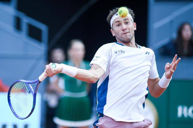 包含大马德里再夺三分,雄心勃勃夺冠企图的词条 包含大马德里再夺三分,雄心勃勃夺冠企图的词条