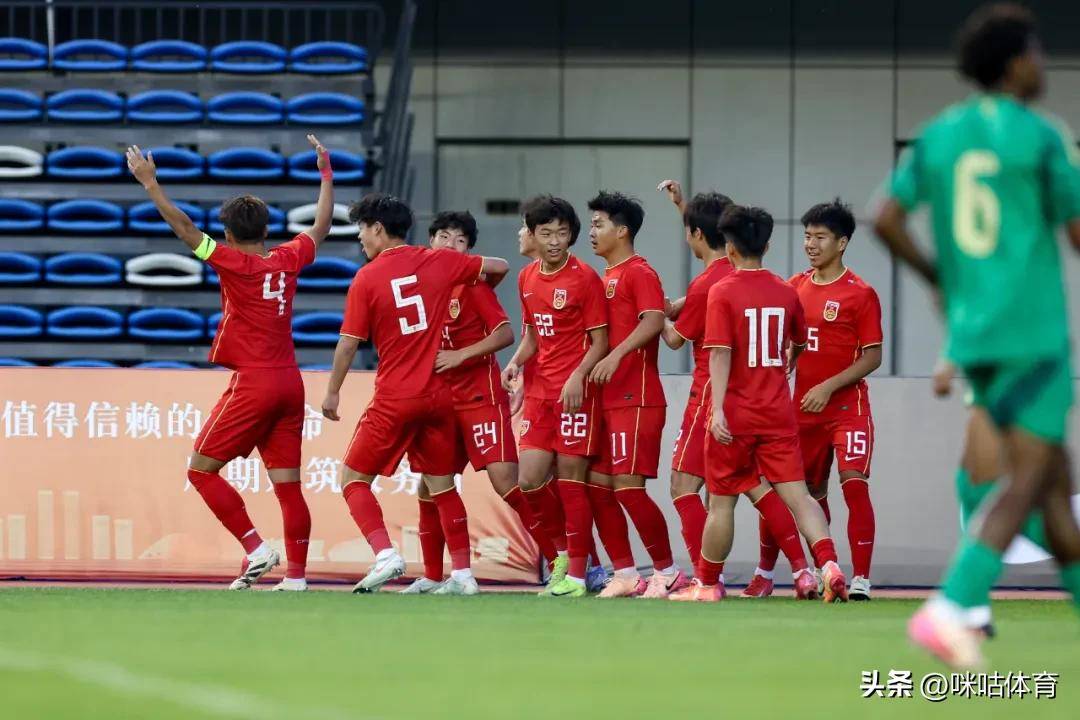 打破纪录,球队赢得历史性胜利的简单介绍 打破纪录,球队赢得历史性胜利的简单介绍