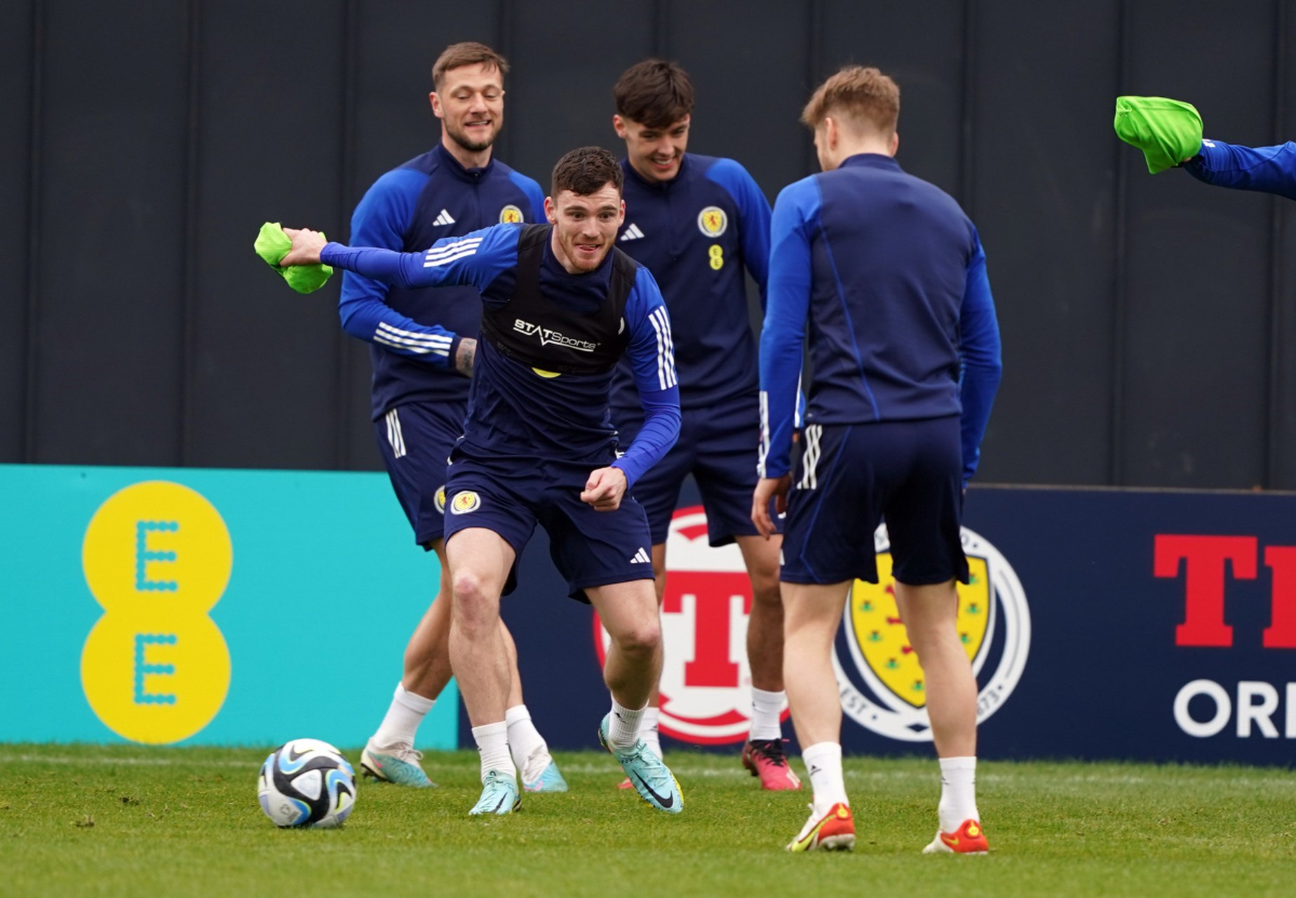 关于火爆场面!欧洲预选赛精彩集锦全方位的信息 关于火爆场面!欧洲预选赛精彩集锦全方位的信息