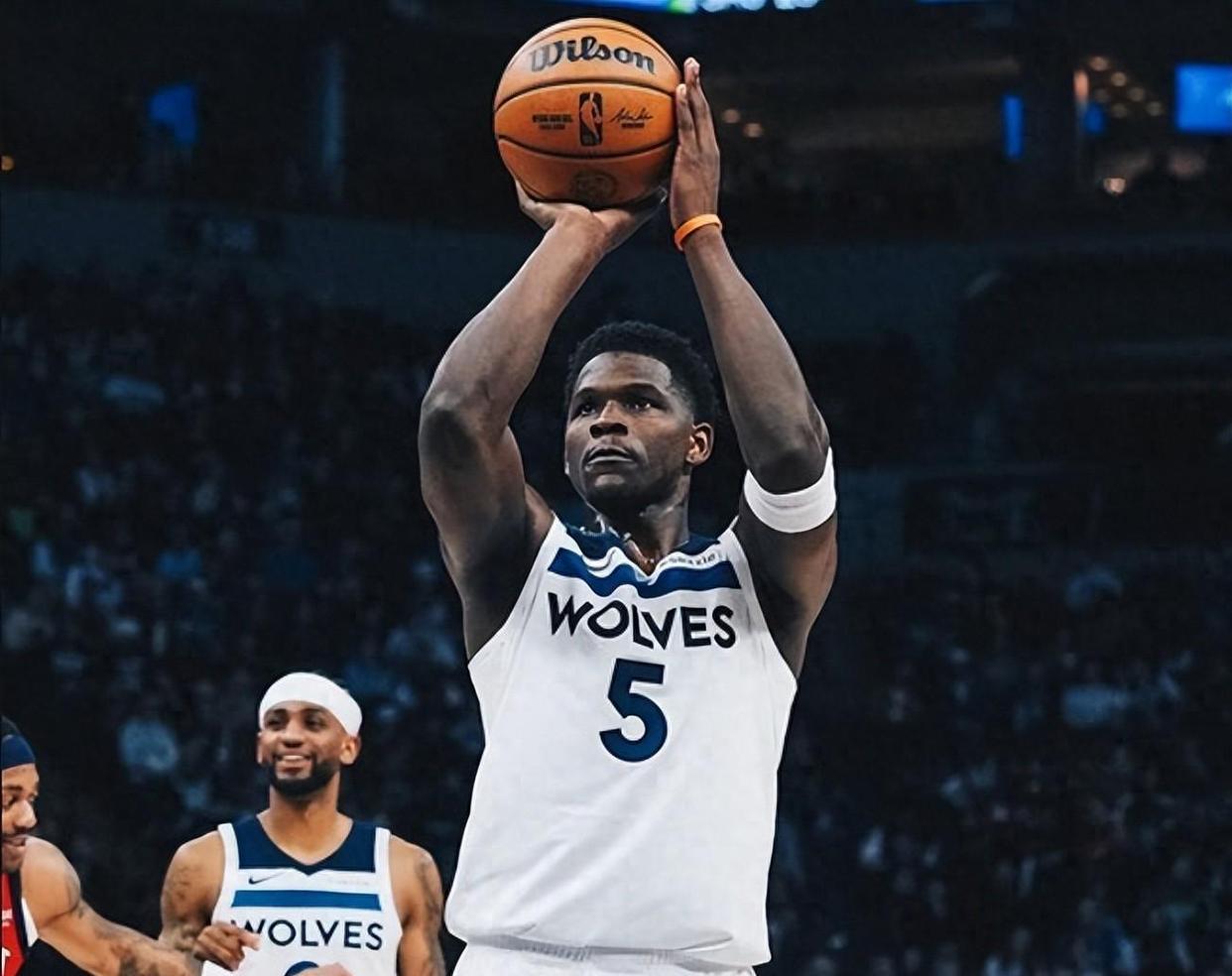 鹈鹕球员连败迎新战,誓言反弹 鹈鹕球员连败迎新战,誓言反弹