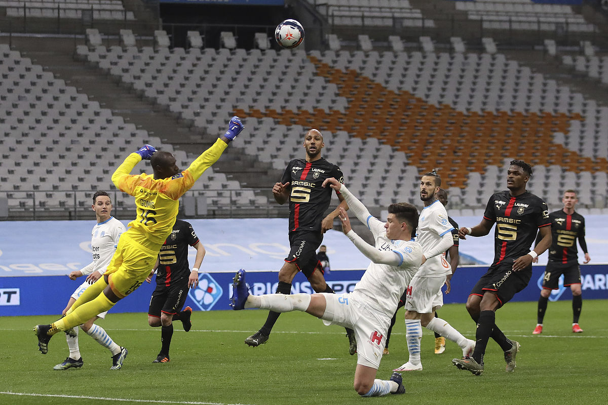 关于沃尔夫斯堡中场连场失误,球迷不满质疑的信息 关于沃尔夫斯堡中场连场失误,球迷不满质疑的信息