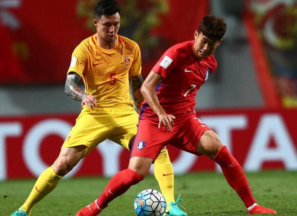 惜败输球!埃瓦尔主场不敌对手,进攻功亏一篑 惜败输球!埃瓦尔主场不敌对手,进攻功亏一篑