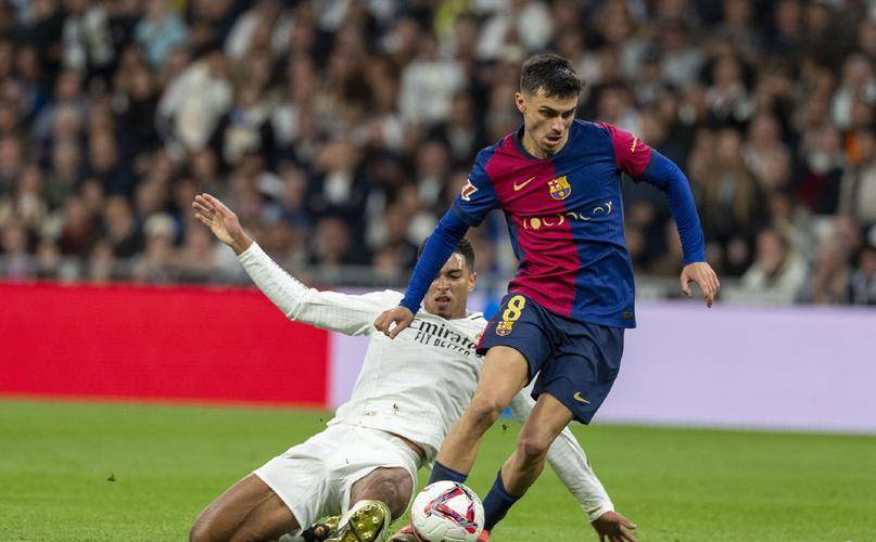 巴塞罗那遭遇连败,球队士气低迷 巴塞罗那遭遇连败,球队士气低迷