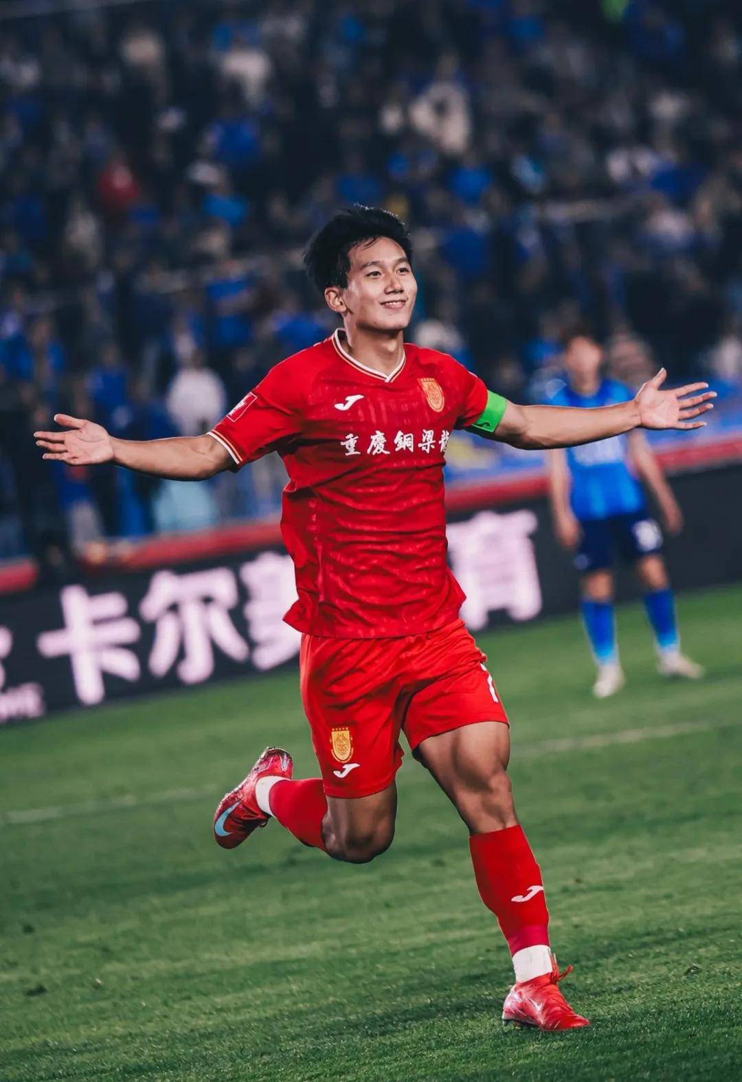 FB体育娱乐-包含年轻球员崭露头角，为球队带来新希望的词条