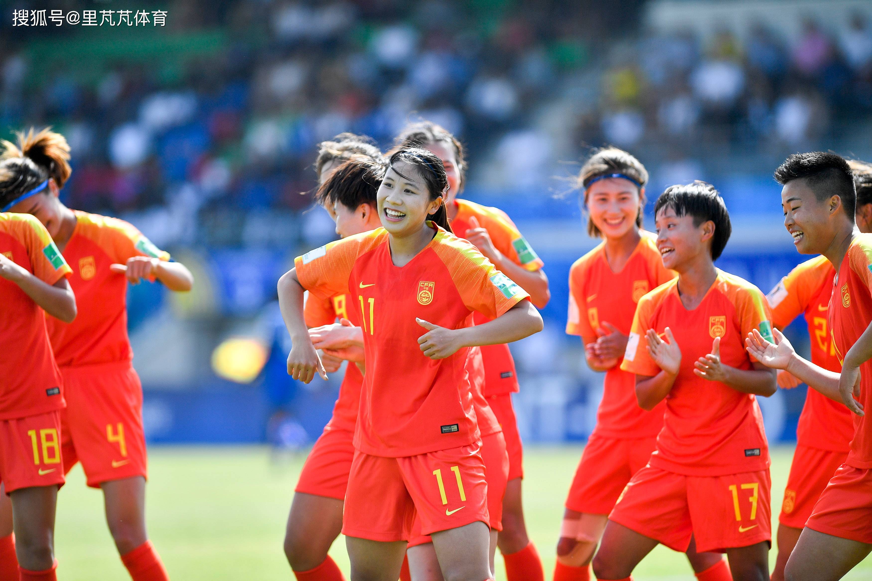 FB体育娱乐-优秀女足运动员备战关键比赛