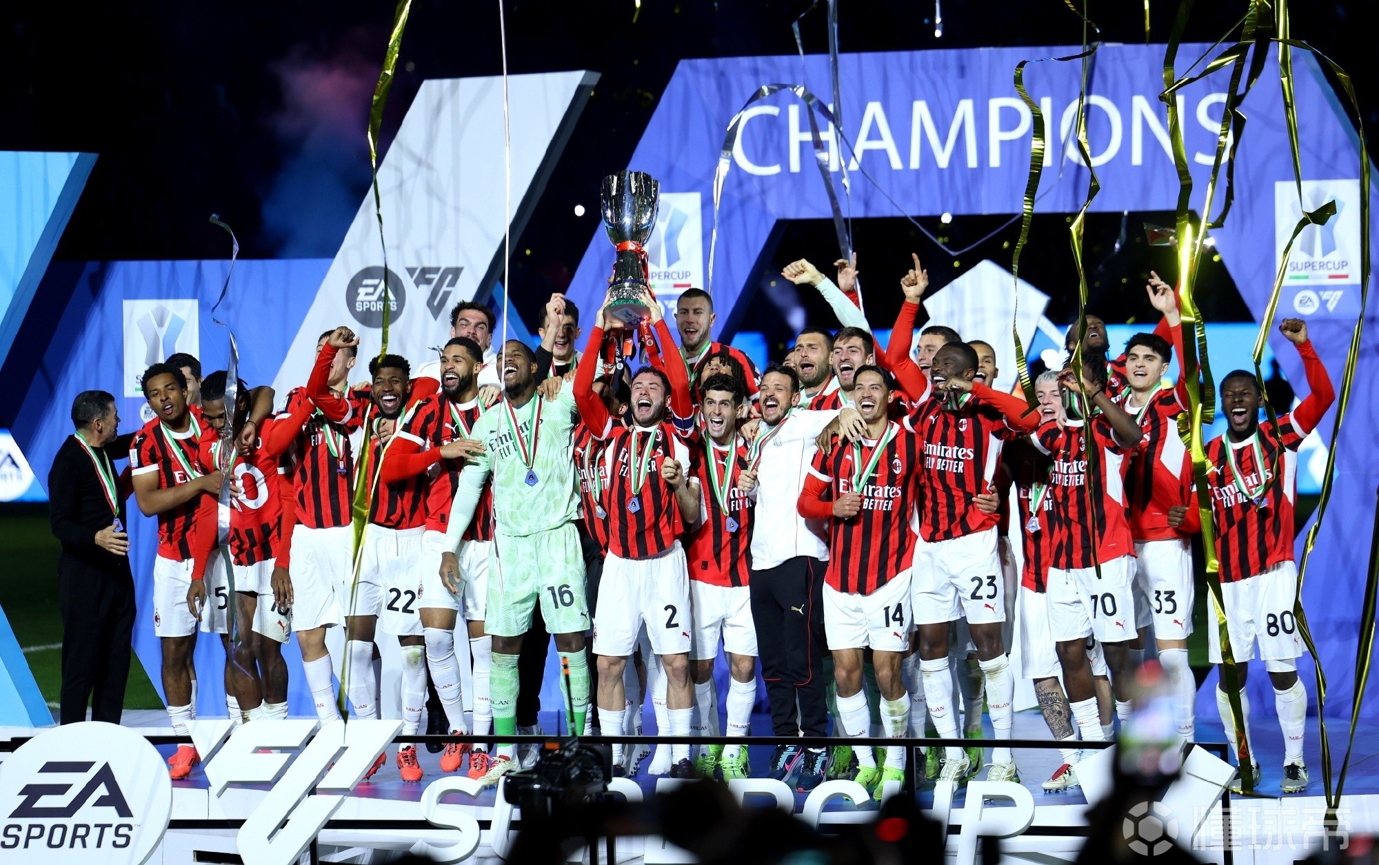 意大利奥运代表团破纪录,勇夺冠军 意大利奥运代表团破纪录,勇夺冠军