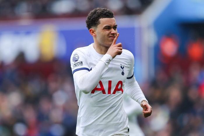 托特纳姆热刺主场大胜伯恩利,继续追赶领头羊的简单介绍 托特纳姆热刺主场大胜伯恩利,继续追赶领头羊的简单介绍