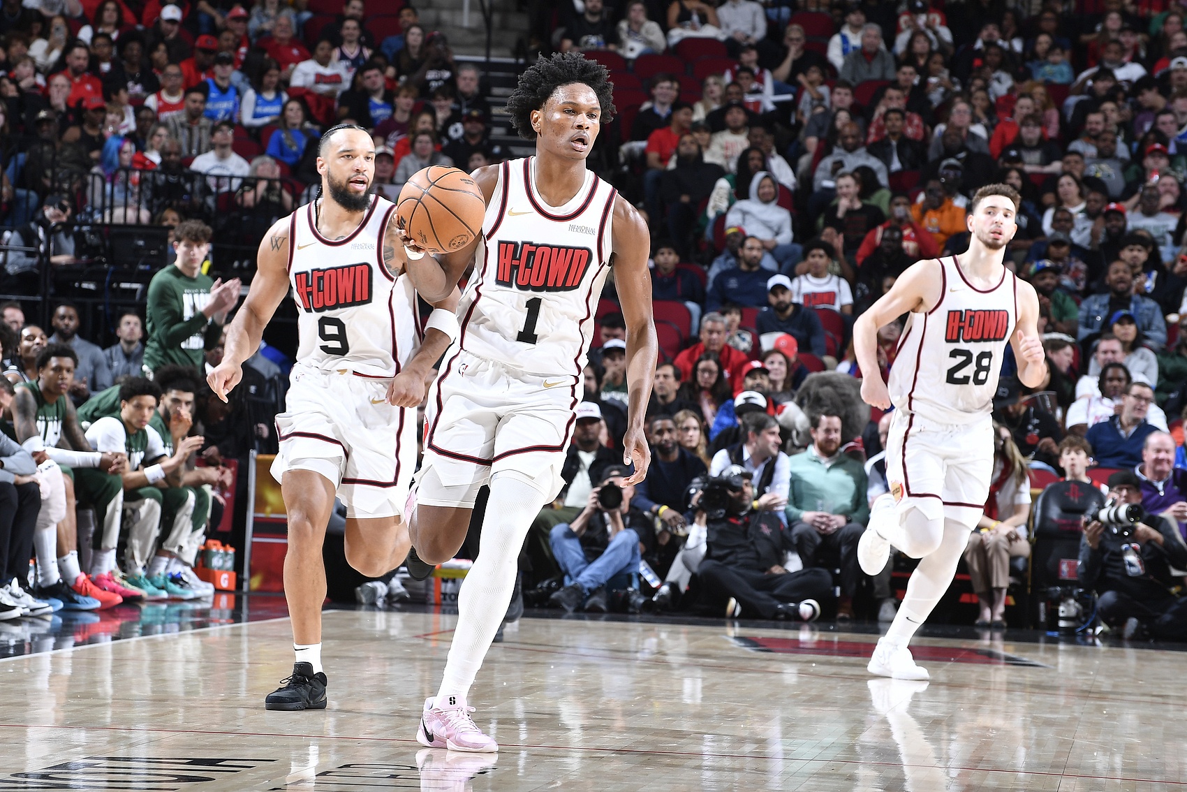 FB体育官网-火箭大胜灰熊精彩及时投射护卫厨刀