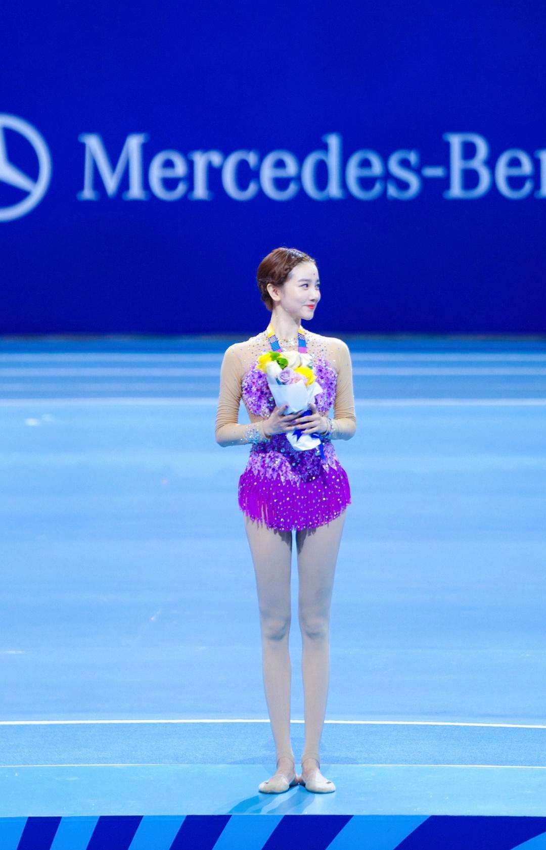 关于委内瑞拉体操新星登顶巅峰,飘逸独行的信息 关于委内瑞拉体操新星登顶巅峰,飘逸独行的信息