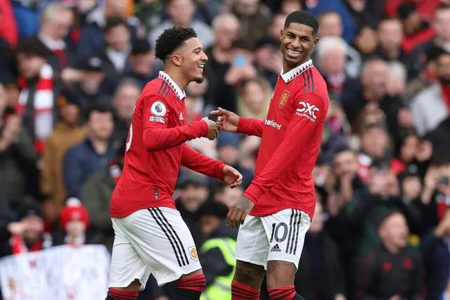 曼联重返胜利轨道,击败对手 曼联重返胜利轨道,击败对手