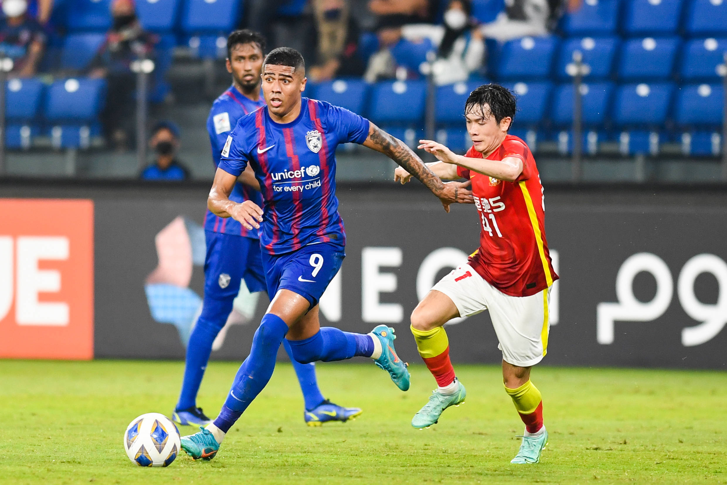 亚眠欲在法甲比赛中取得首胜 亚眠欲在法甲比赛中取得首胜