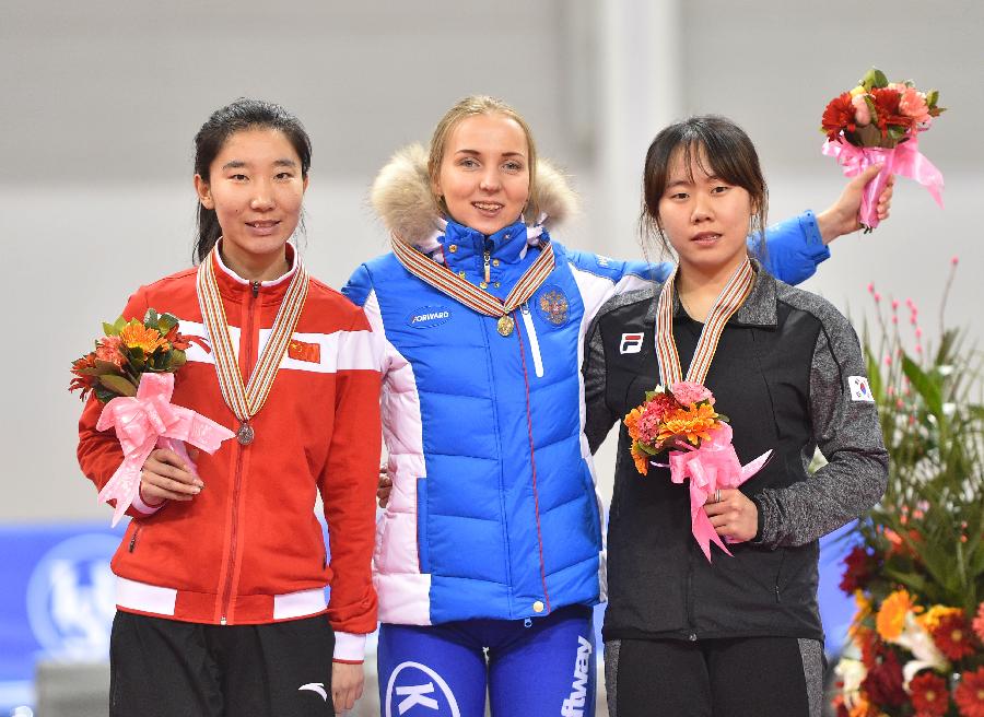 立陶宛选手在激烈比拼中夺得冠军 立陶宛选手在激烈比拼中夺得冠军