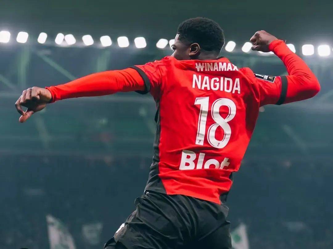 雷恩主场逼平昂热,表现平稳 雷恩主场逼平昂热,表现平稳