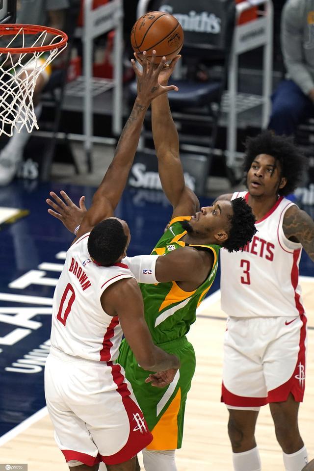 荷兰遗憾失利,欲在下一场比赛中翻盘 荷兰遗憾失利,欲在下一场比赛中翻盘