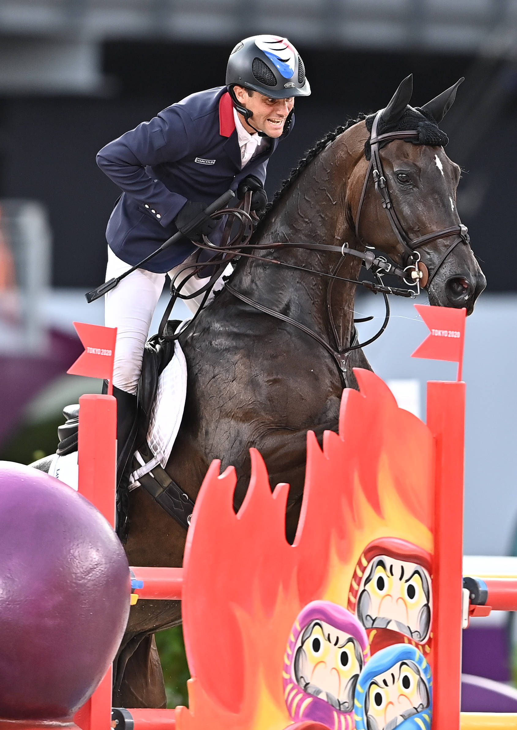 卢森堡马术选手娴熟操作,夺冠燃爆全场 卢森堡马术选手娴熟操作,夺冠燃爆全场