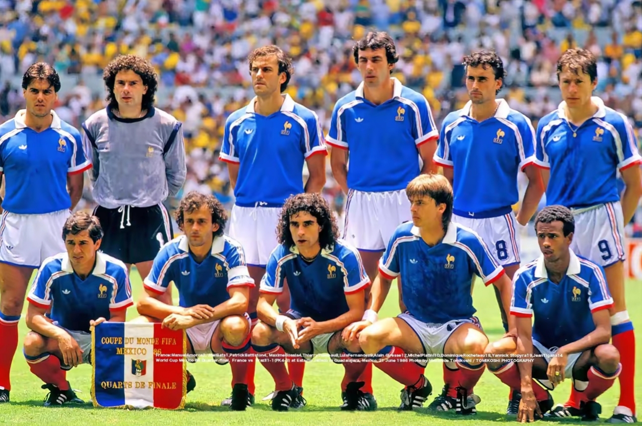 法国队在世界足球赛场上傲视群雄 法国队在世界足球赛场上傲视群雄