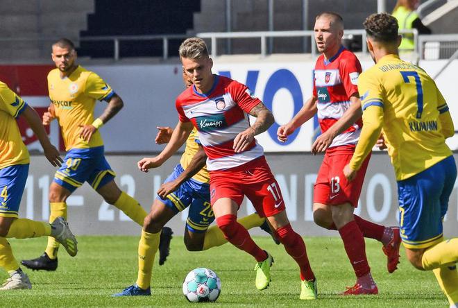 汉诺威96客场胜利,保级希望一线振奋人心 汉诺威96客场胜利,保级希望一线振奋人心