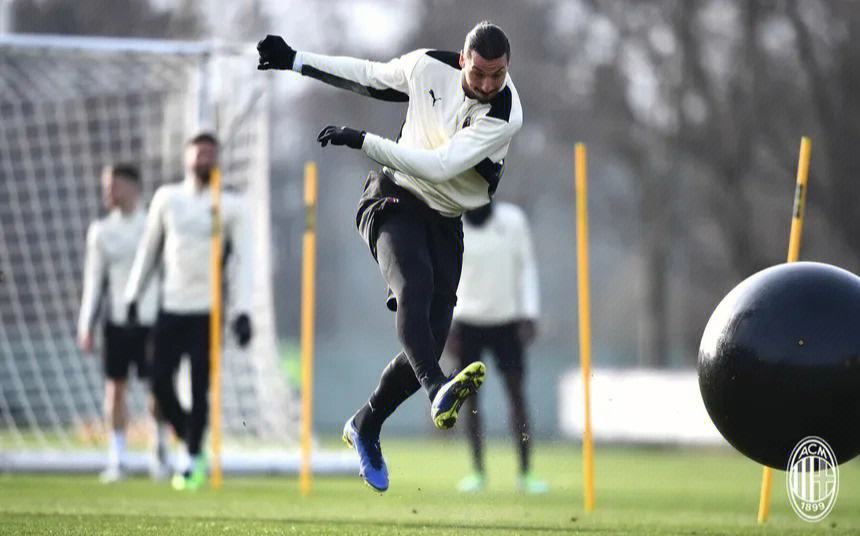 -罗马备战下轮联赛，调整战术布置