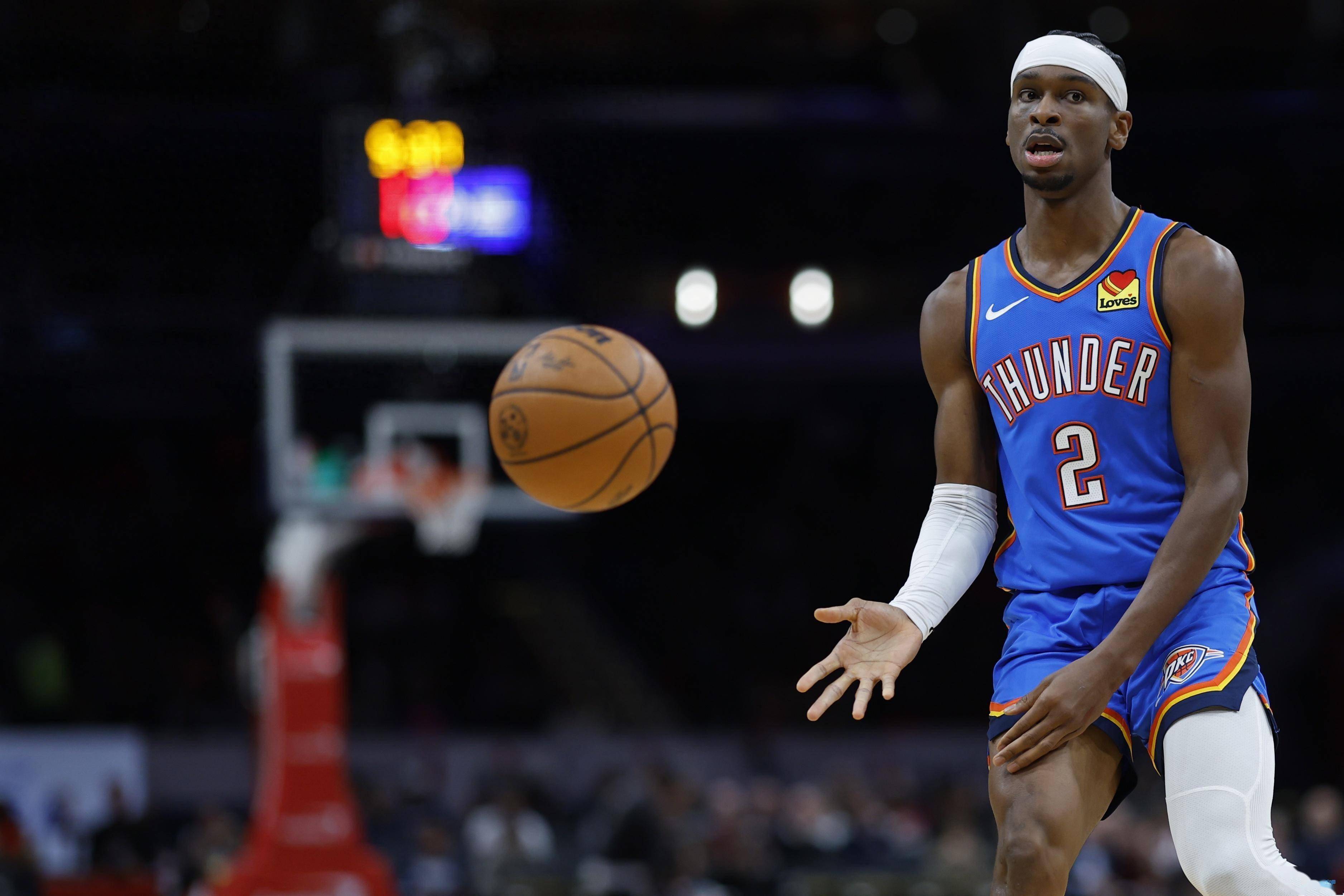 篮网控卫突破关键时刻,帮助球队避免失利 篮网控卫突破关键时刻,帮助球队避免失利