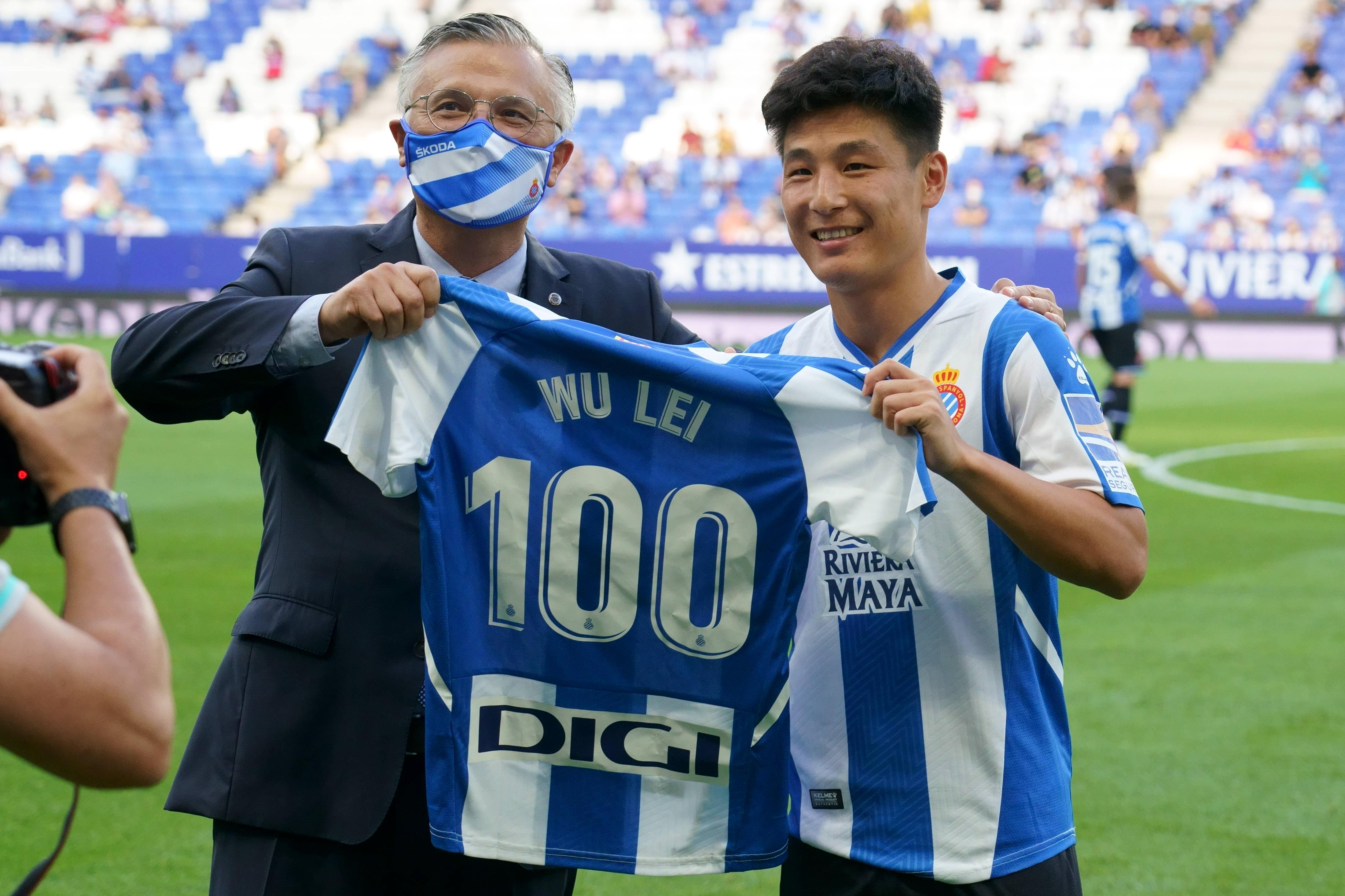 包含阿尔及利亚球星转投西甲球队,期待更好发展的词条 包含阿尔及利亚球星转投西甲球队,期待更好发展的词条