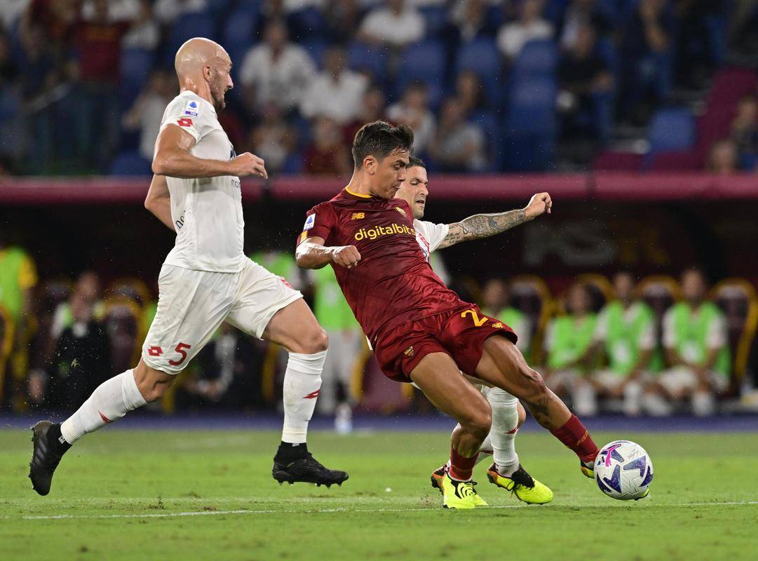 罗马主场不敌强敌，遭遇困境