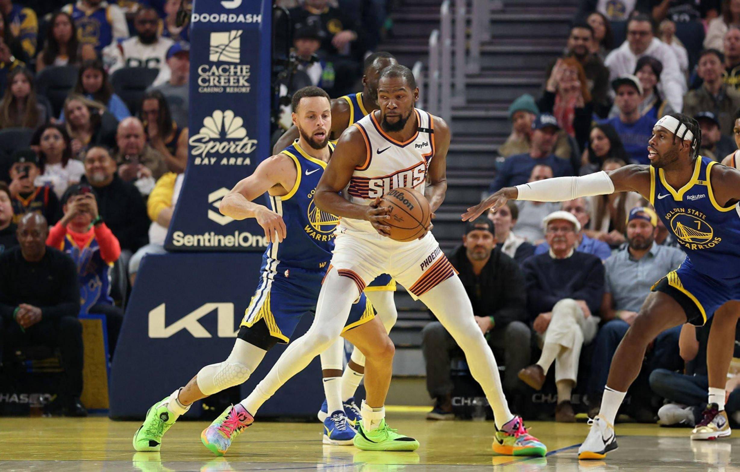 勇士再度逆转胜奇才,终结两连败 勇士再度逆转胜奇才,终结两连败