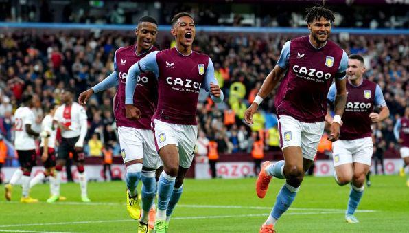 阿斯顿维拉大获全胜,强势缩小分差领跑榜 阿斯顿维拉大获全胜,强势缩小分差领跑榜