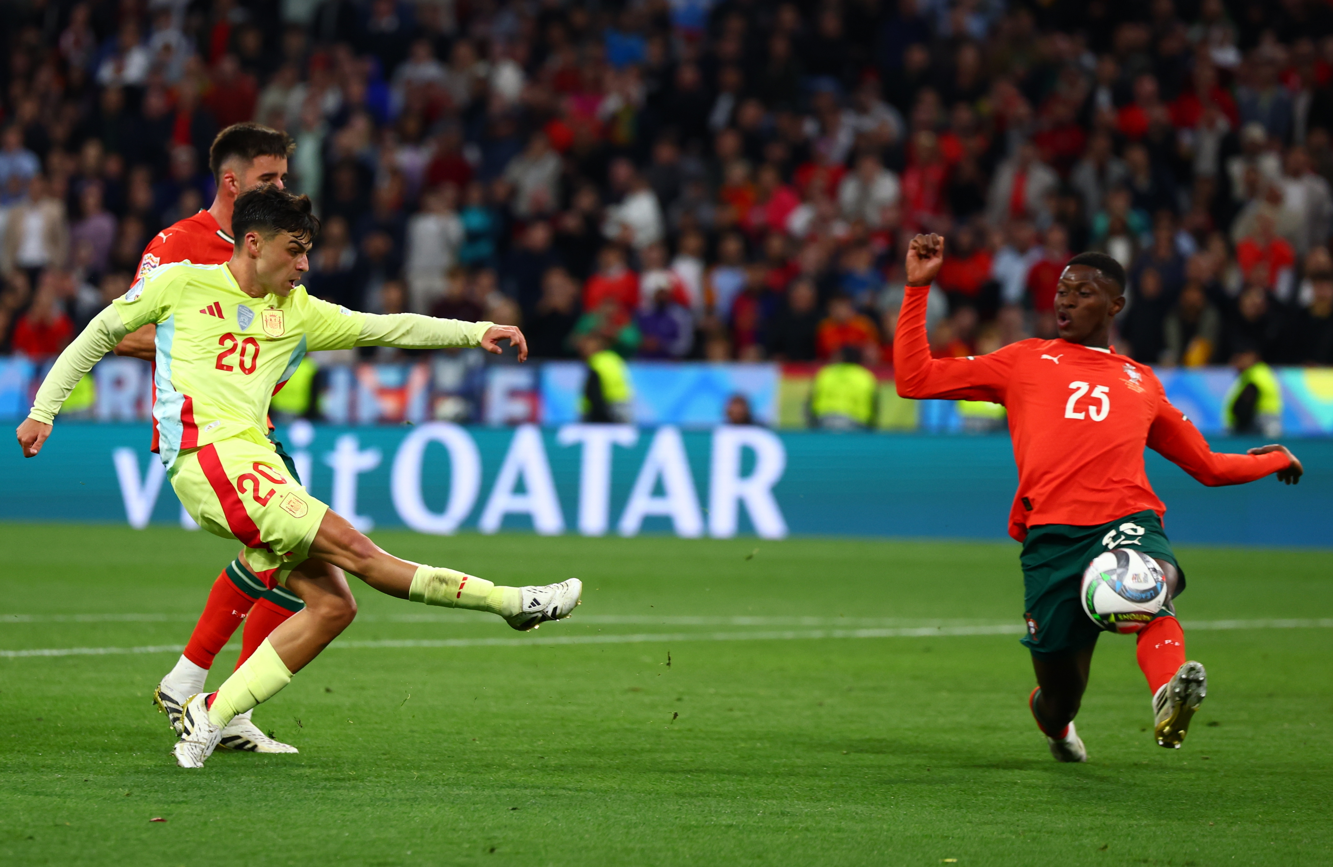 FB体育网页版-葡萄牙队在客场击败匈牙利队