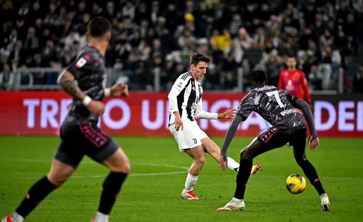 关于雷恩大胜皇马,索乌尔创造出色进球率先得分的信息 关于雷恩大胜皇马,索乌尔创造出色进球率先得分的信息