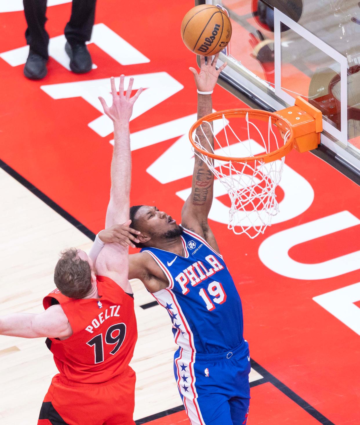 -猛龙战胜篮网，东部联盟领先优势扩大的简单介绍