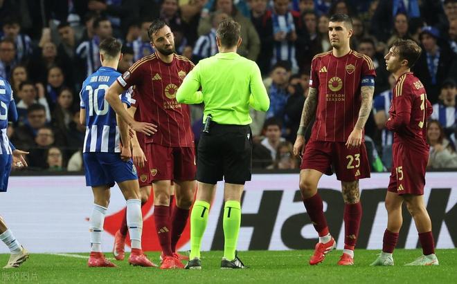 波尔图不敌罗马惨遭逆转 波尔图不敌罗马惨遭逆转