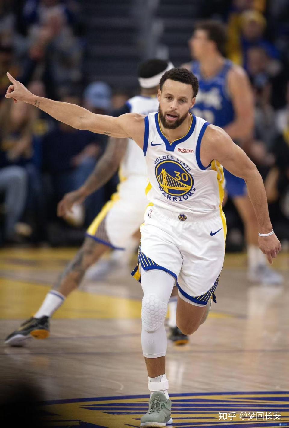 勇士在主场击败湖人,取得关键胜利的简单介绍 勇士在主场击败湖人,取得关键胜利的简单介绍